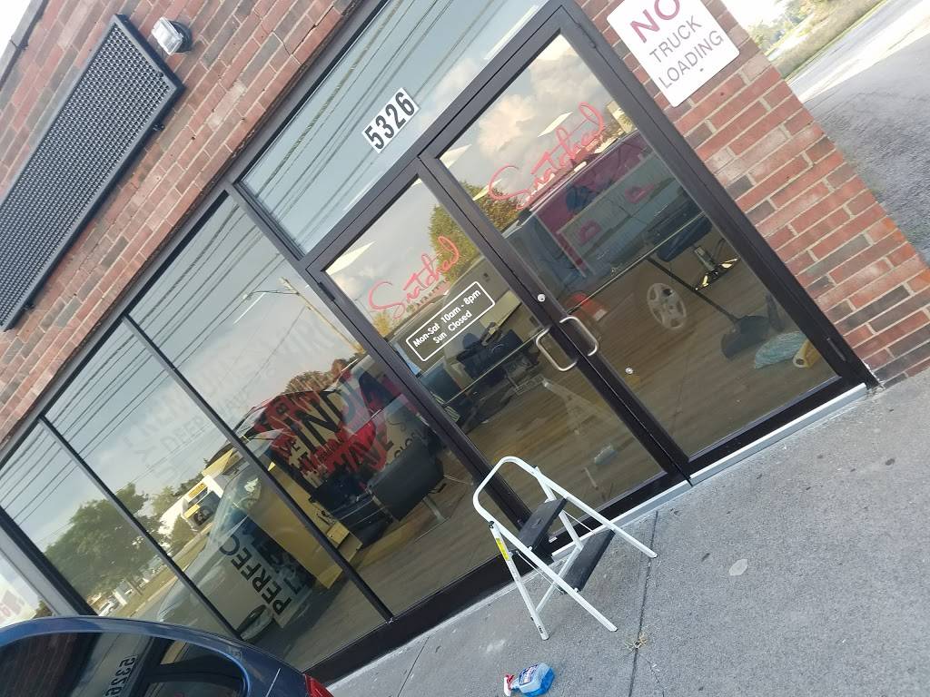 Papa Johns Pizza | restaurant | 5328 Warrensville Center Rd, Maple Heights, OH 44137, USA | 2164758600 OR +1 216-475-8600