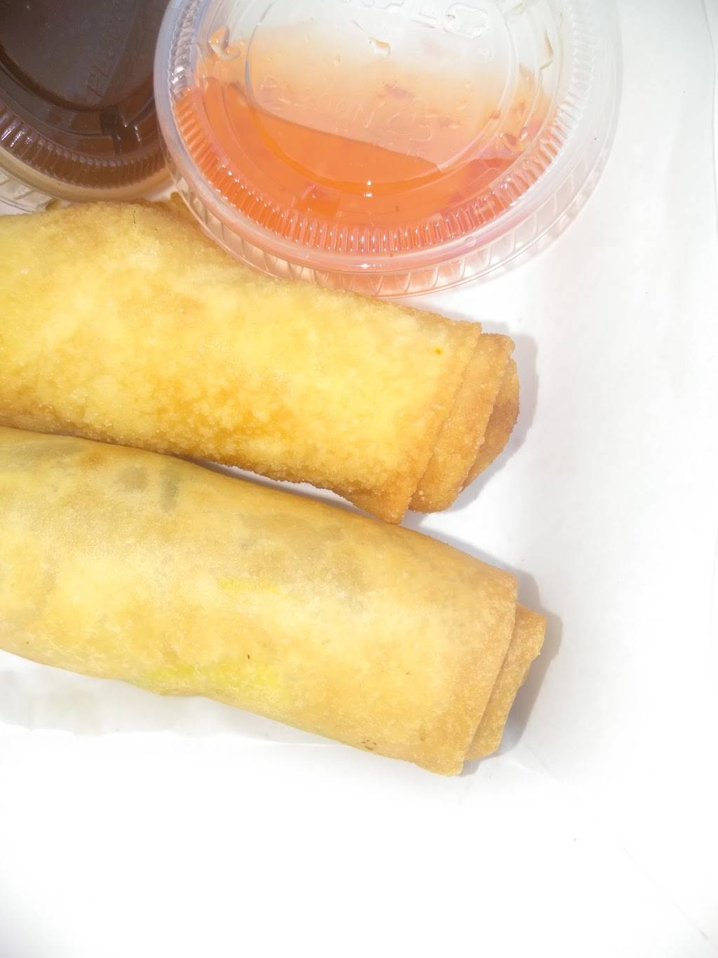 Sumo Egg Rolls | restaurant | 1590 White Bear Ave, St Paul, MN 55106, USA | 6514318192 OR +1 651-431-8192
