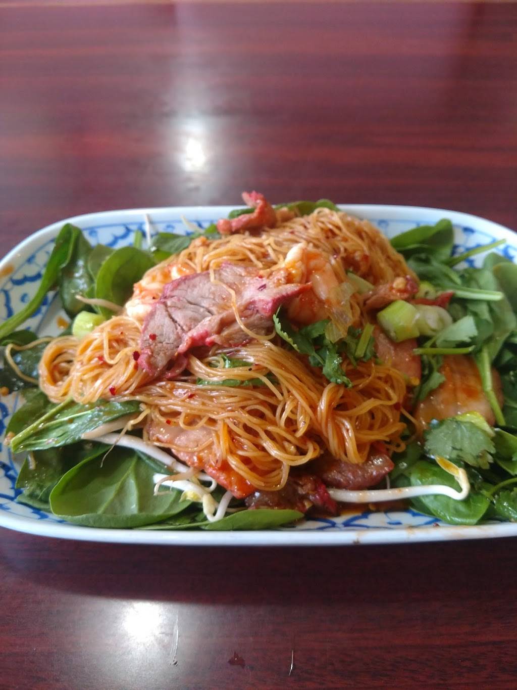 Chili Thai Restaurant | restaurant | 7406 27th St W, University Place, WA 98466, USA | 2535649099 OR +1 253-564-9099