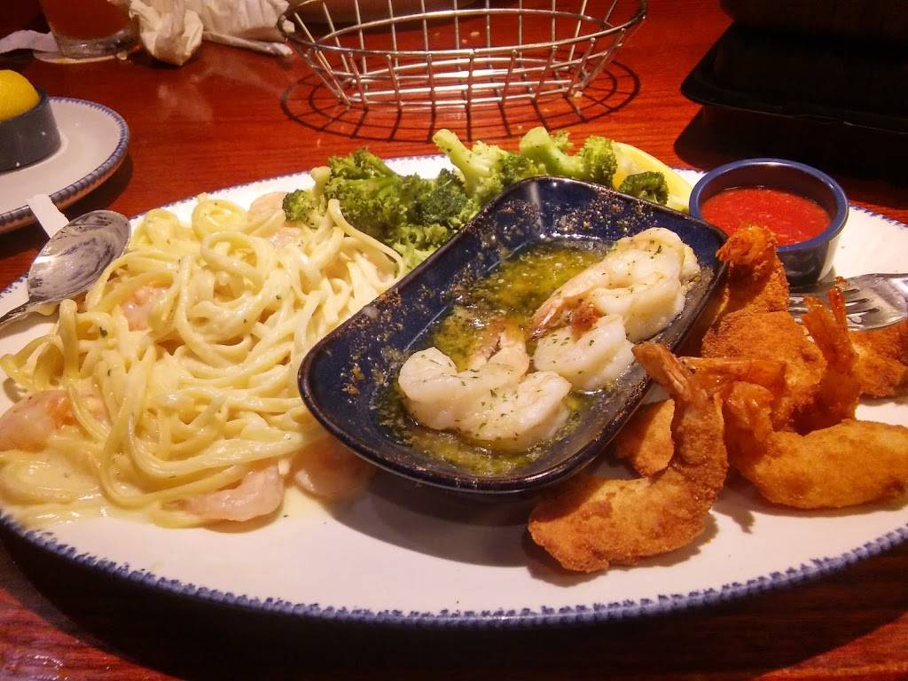 Red Lobster | restaurant | 603 S Cockrell Hill Rd, Duncanville, TX 75116, USA | 9727808835 OR +1 972-780-8835