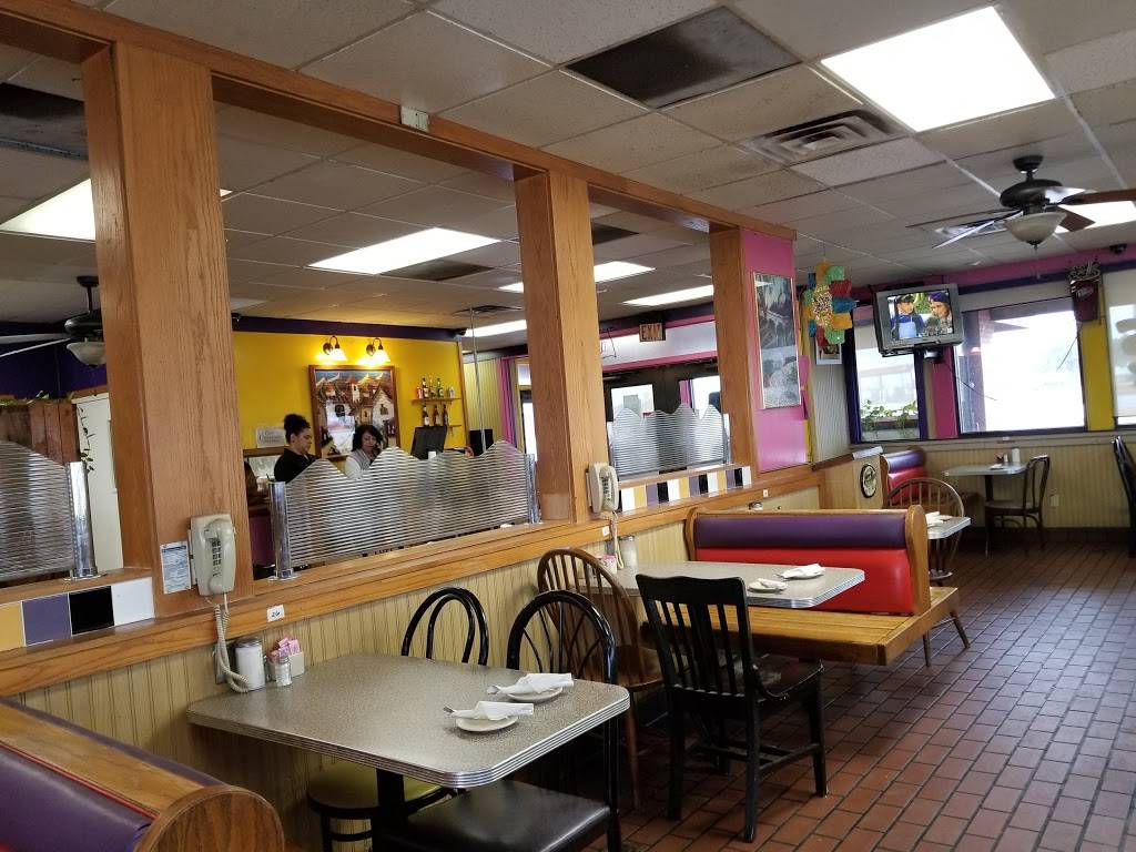 Rickys Cafe | cafe | 700 S Morgan Rd, Oklahoma City, OK 73128, USA | 4054959992 OR +1 405-495-9992