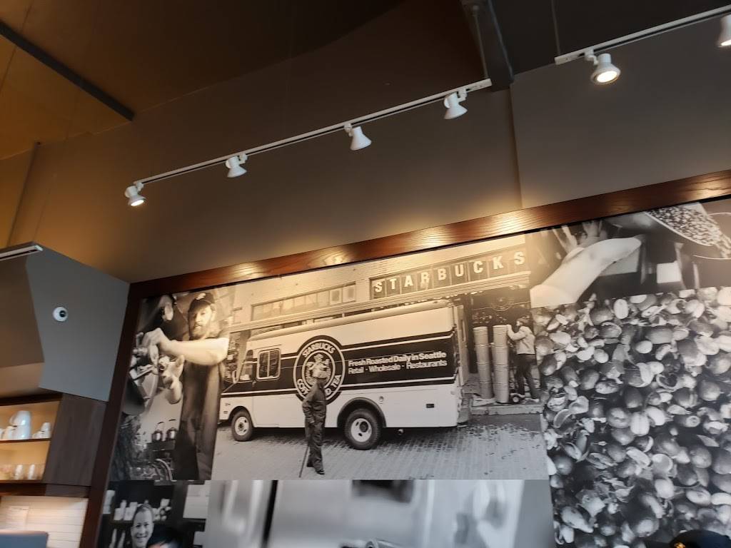 Starbucks | cafe | 428 N Beverly Dr, Beverly Hills, CA 90210, USA | 3102711692 OR +1 310-271-1692