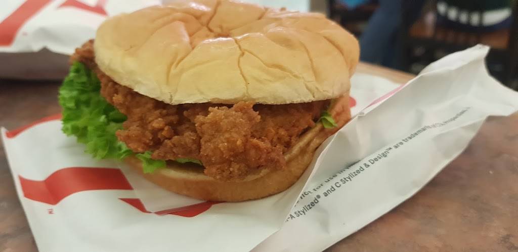 Chick-fil-A | restaurant | 2070 Sam Rittenberg Blvd Unit FC5, Charleston, SC 29407, USA | 8435560216 OR +1 843-556-0216