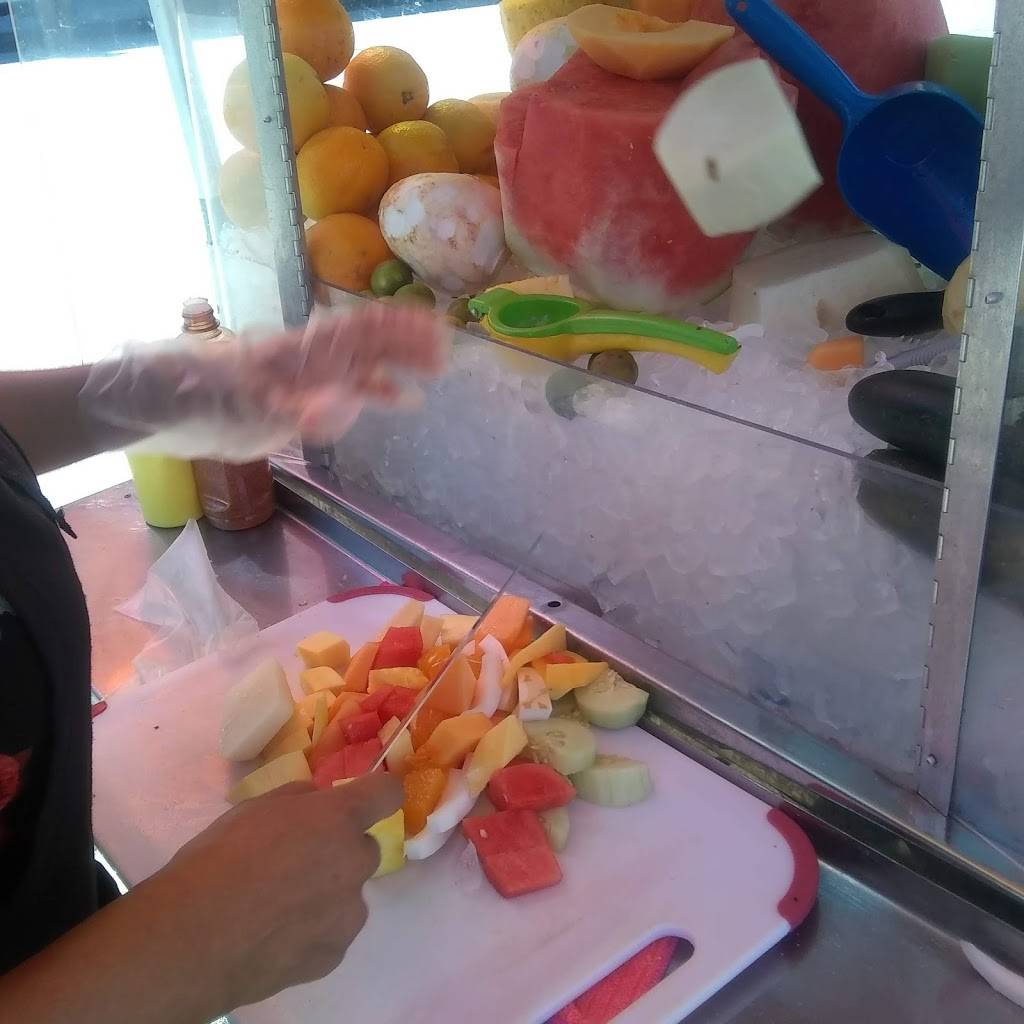 La Cava | restaurant | 13565 Ventura Blvd, Sherman Oaks, CA 91423, USA | 8189811517 OR +1 818-981-1517