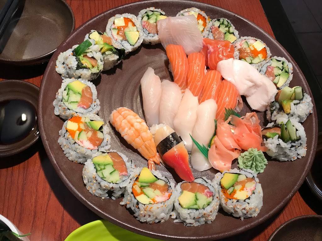 Sushi Bong | restaurant | Shops on Yonge 7181 Yonge Street #27, Thornhill, ON L3T 0C7, Canada | 9055972200 OR +1 905-597-2200