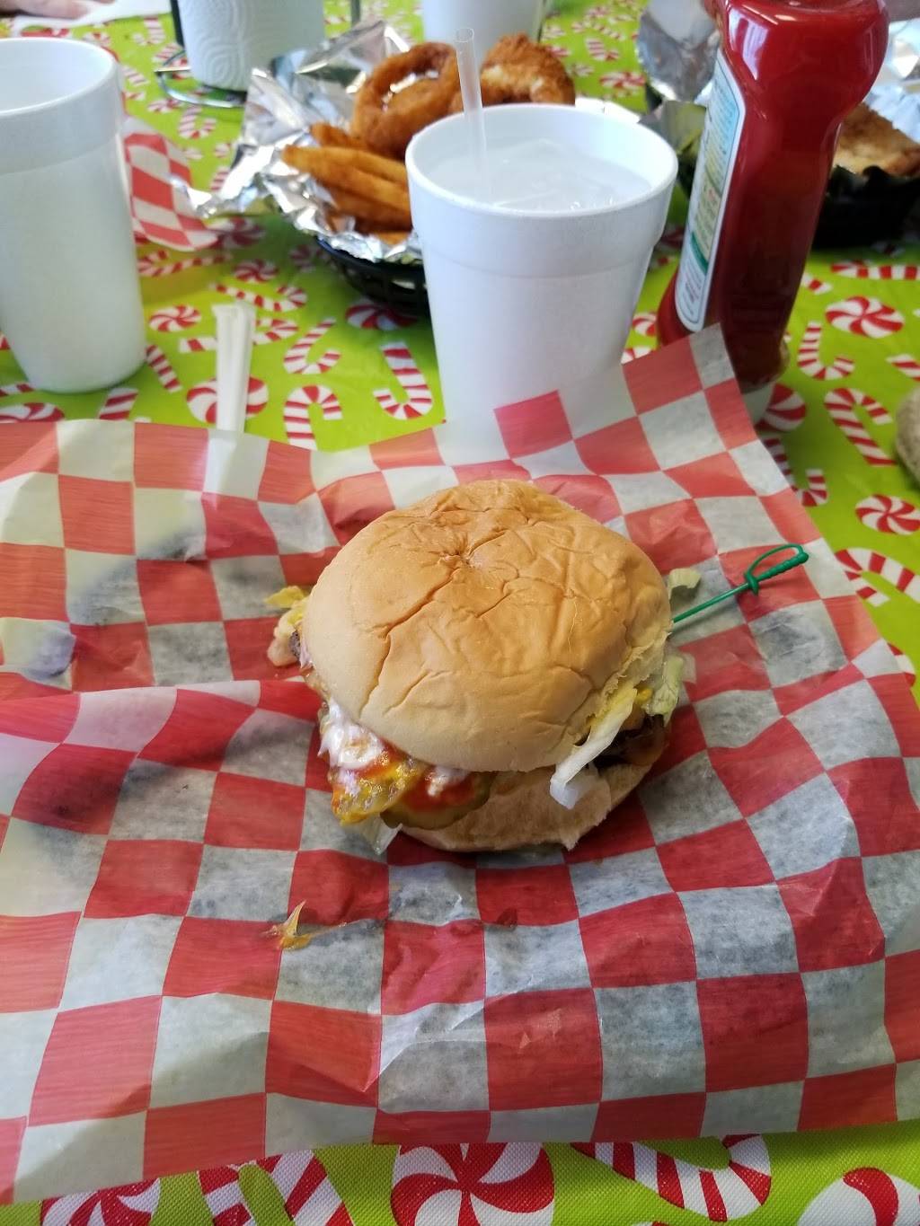 Pops Diner | restaurant | 109 N Lake Park Blvd, Carolina Beach, NC 28428, USA | 9104587377 OR +1 910-458-7377