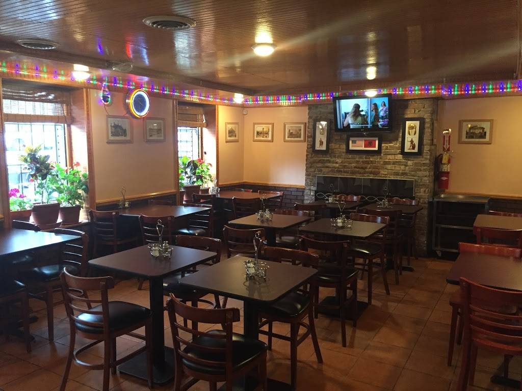 Cafe Illyria | restaurant | 214 E State St, Columbus, OH 43215, USA | 6142273330 OR +1 614-227-3330