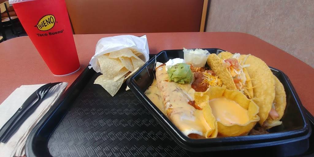 Taco Bueno | restaurant | 1901 S Main St, Weatherford, TX 76086, USA | 8175942840 OR +1 817-594-2840