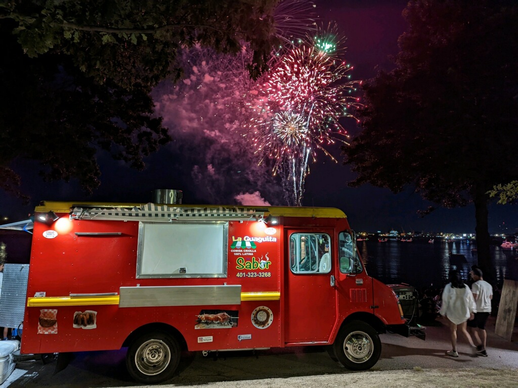 La Guaguita del Sabor | restaurant | 3 Pine Dr, Hopkinton, RI 02833, USA | 4013233268 OR +1 401-323-3268