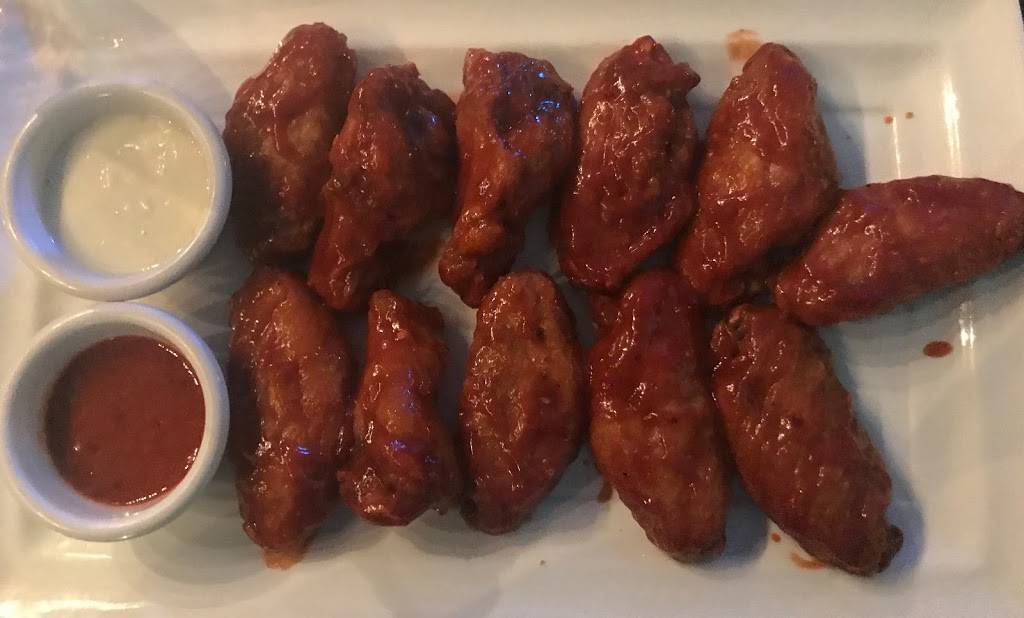 Saucy Bar & Kitchen | restaurant | 231 Lakeshore Rd E, Mississauga, ON L5G 1G8, Canada | 6475495229 OR +1 647-549-5229