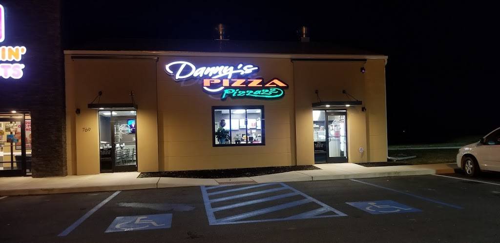 Dannys Pizza Pizzazz Pole Tavern | restaurant | 769 US-40, Monroeville, NJ 08343, USA | 8567122355 OR +1 856-712-2355