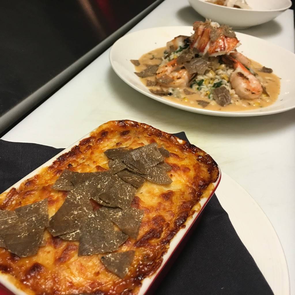 Petars Restaurant | restaurant | 3300 Bonita Beach Rd SW #120, Bonita Springs, FL 34134, USA | 2392494064 OR +1 239-249-4064