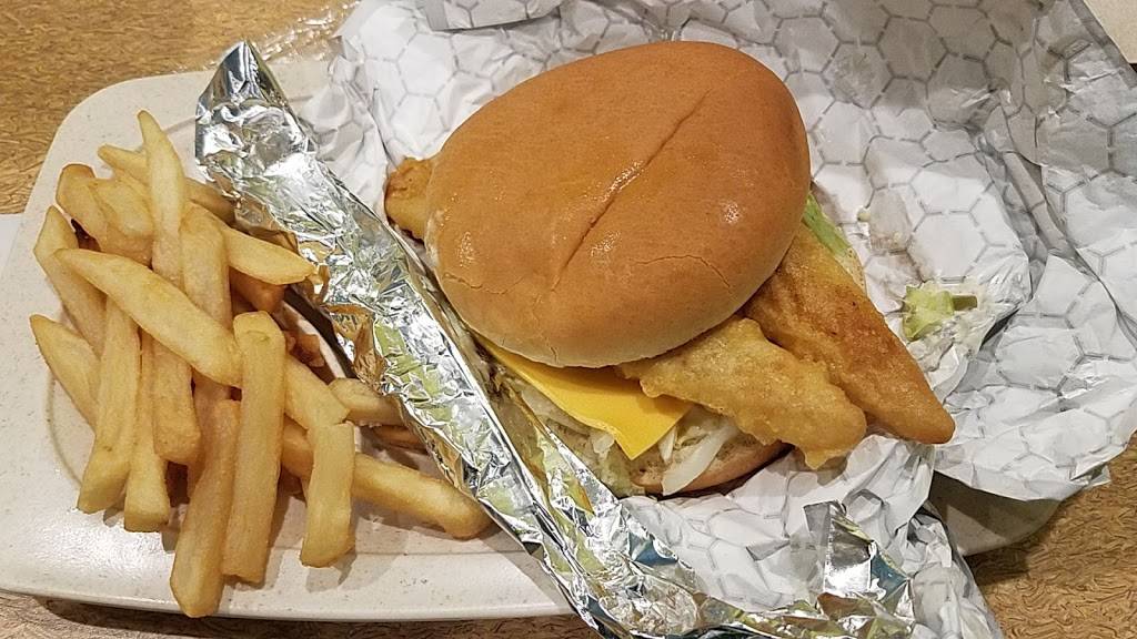 Captain Ds | restaurant | 4320 Goodman Rd, Horn Lake, MS 38637, USA | 6623930090 OR +1 662-393-0090