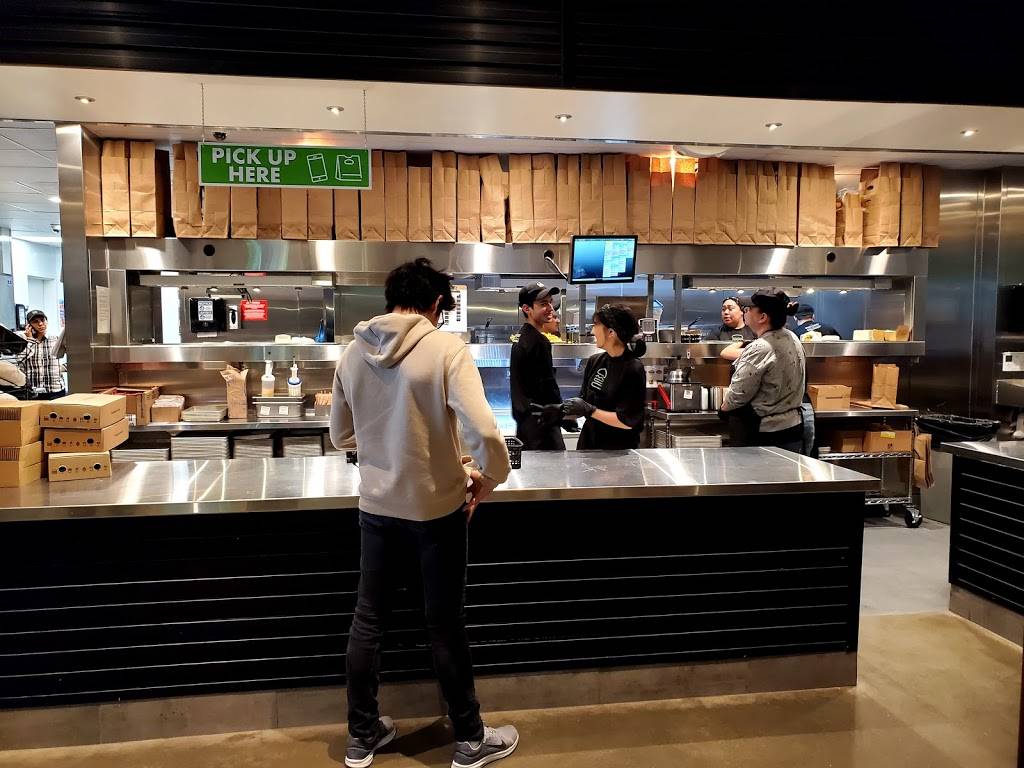 Shake Shack | restaurant | 33 Hillsdale Mall, San Mateo, CA 94403, USA | 6503981756 OR +1 650-398-1756