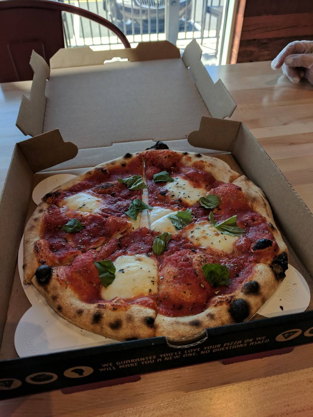 1000 Degrees Pizza Salad Wings | restaurant | 4526 New Linden Hill Rd, Wilmington, DE 19808, USA | 3025436320 OR +1 302-543-6320