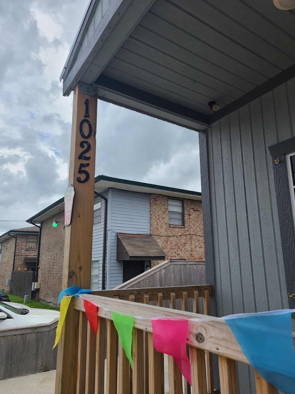 Poochies Treats & Eats | restaurant | 1025 Talbot Ave, Thibodaux, LA 70301, USA | 9858598849 OR +1 985-859-8849