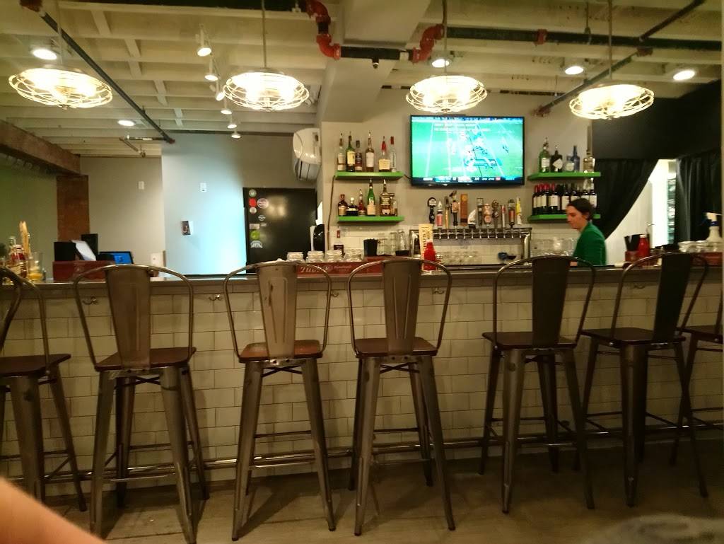 Crust | restaurant | 2258 Professor Ave, Cleveland, OH 44113, USA | 2165830257 OR +1 216-583-0257