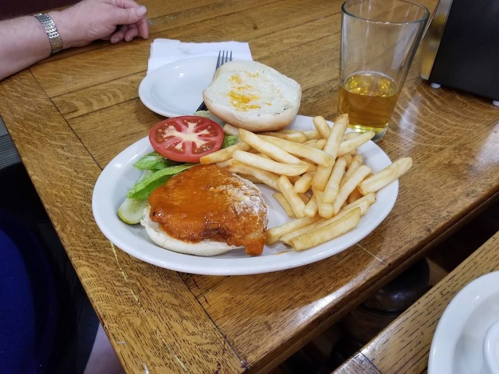 Boulevard Taphouse | restaurant | 7958 SW Barbur Blvd, Portland, OR 97219, USA | 5032459954 OR +1 503-245-9954