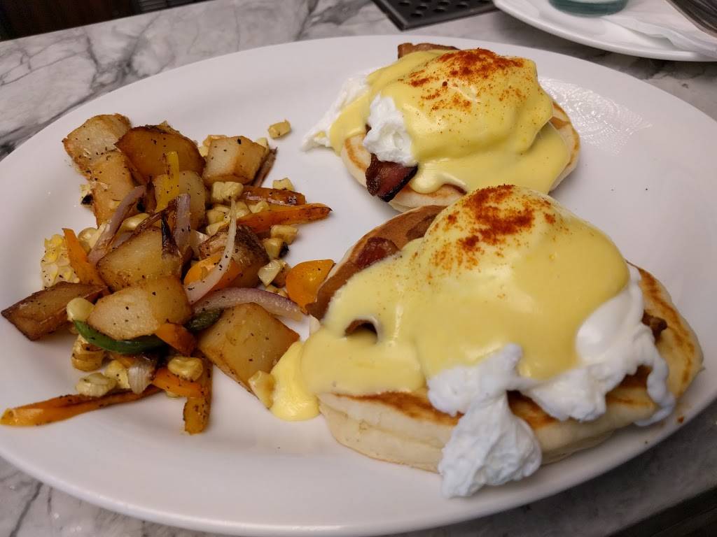 The Turn Cafe | restaurant | 28 Cyril Magnin, San Francisco, CA 94102, USA | 4153929466 OR +1 415-392-9466