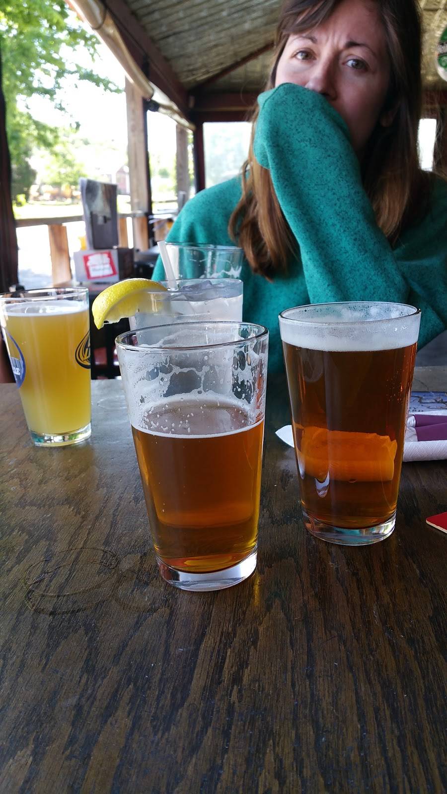 Brewhouse West | restaurant | 7108 Charlotte Pike, Nashville, TN 37209, USA | 6153565005 OR +1 615-356-5005