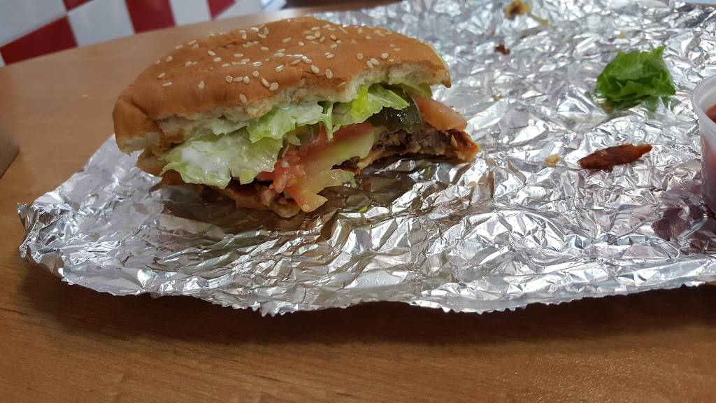 Five Guys | meal takeaway | 12515 Frederick St, Moreno Valley, CA 92553, USA | 9516560777 OR +1 951-656-0777