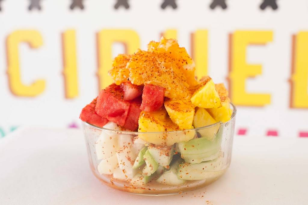 El Raspadito | restaurant | 1710 17th St Suite A, Santa Ana, CA 92705, USA | 7145477662 OR +1 714-547-7662