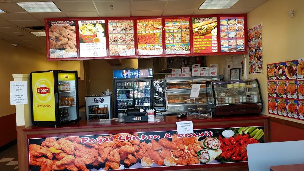 Royal Chicken and Biscuits | restaurant | 330 S Salem St #7, Dover, NJ 07801, USA | 8622449564 OR +1 862-244-9564