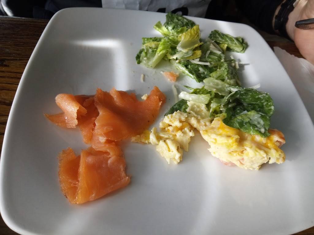 OSullivans Irish Pub | restaurant | 3207 Washington Blvd, Arlington, VA 22201, USA | 7038120939 OR +1 703-812-0939