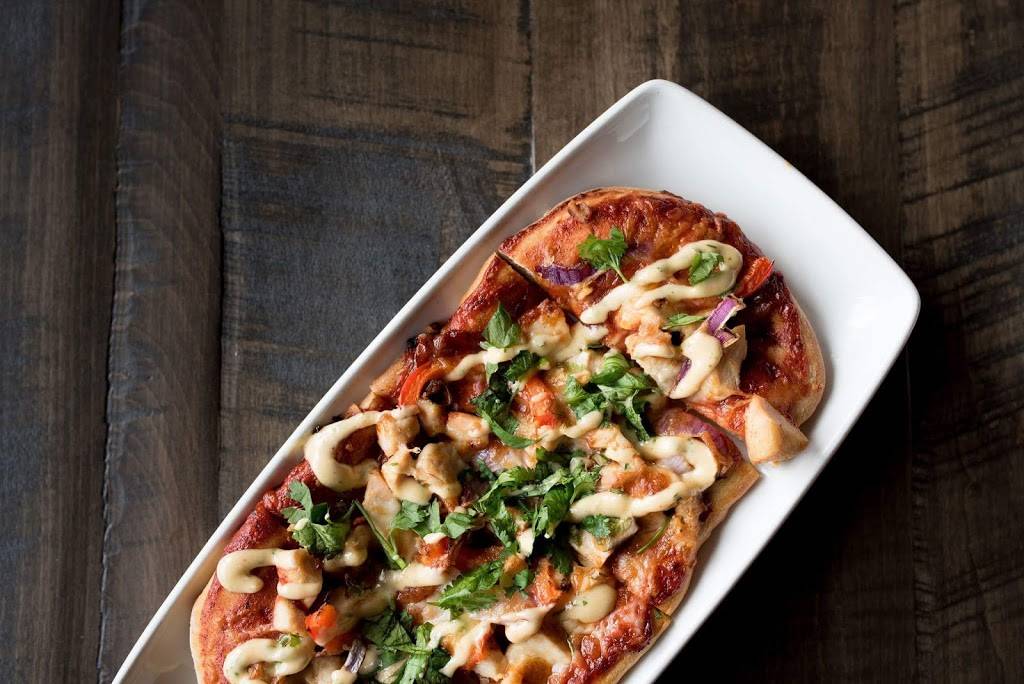 Factory House | restaurant | 5240 Tecumseh Rd E, Windsor, ON N8T 1C6, Canada | 5199158224 OR +1 519-915-8224