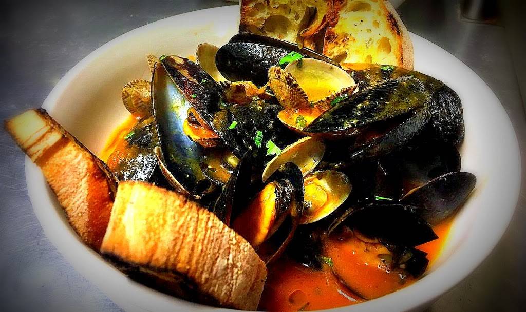 Le Sorelle Restaurant - Delray Beach | restaurant | 20 SE 5th Ave, Delray Beach, FL 33483, USA | 9545514587 OR +1 954-551-4587