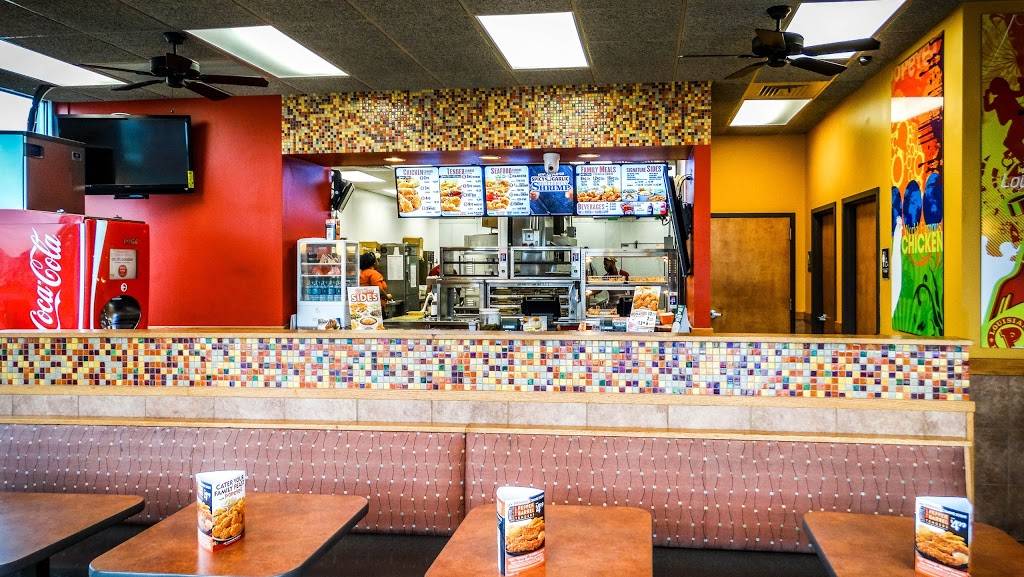 Popeyes Louisiana Kitchen | restaurant | 2440 Grant Ave, Philadelphia, PA 19114, USA | 2156763400 OR +1 215-676-3400
