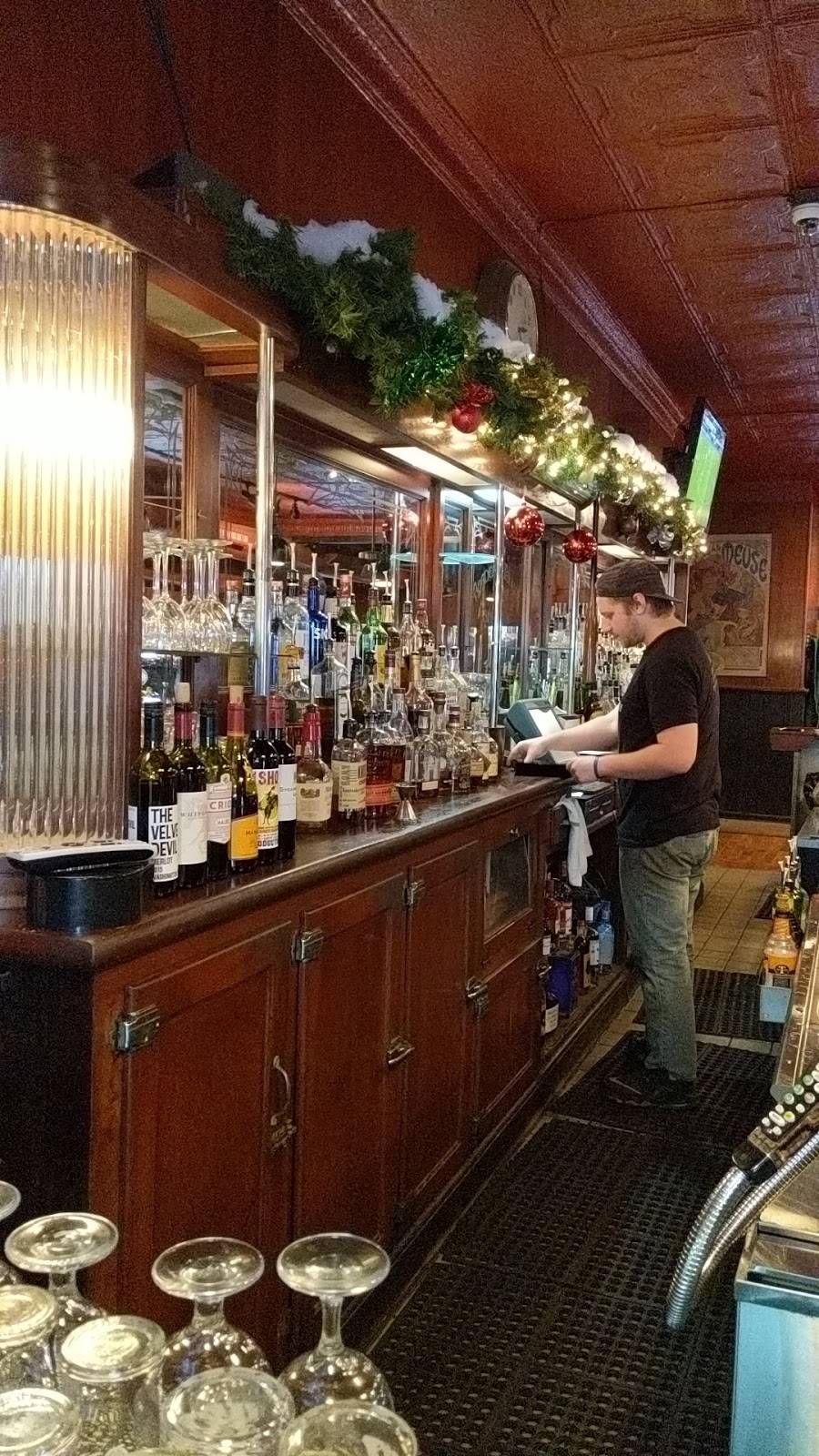 Academy Tavern | restaurant | 12800 Larchmere Blvd, Cleveland, OH 44120, USA | 2162291171 OR +1 216-229-1171