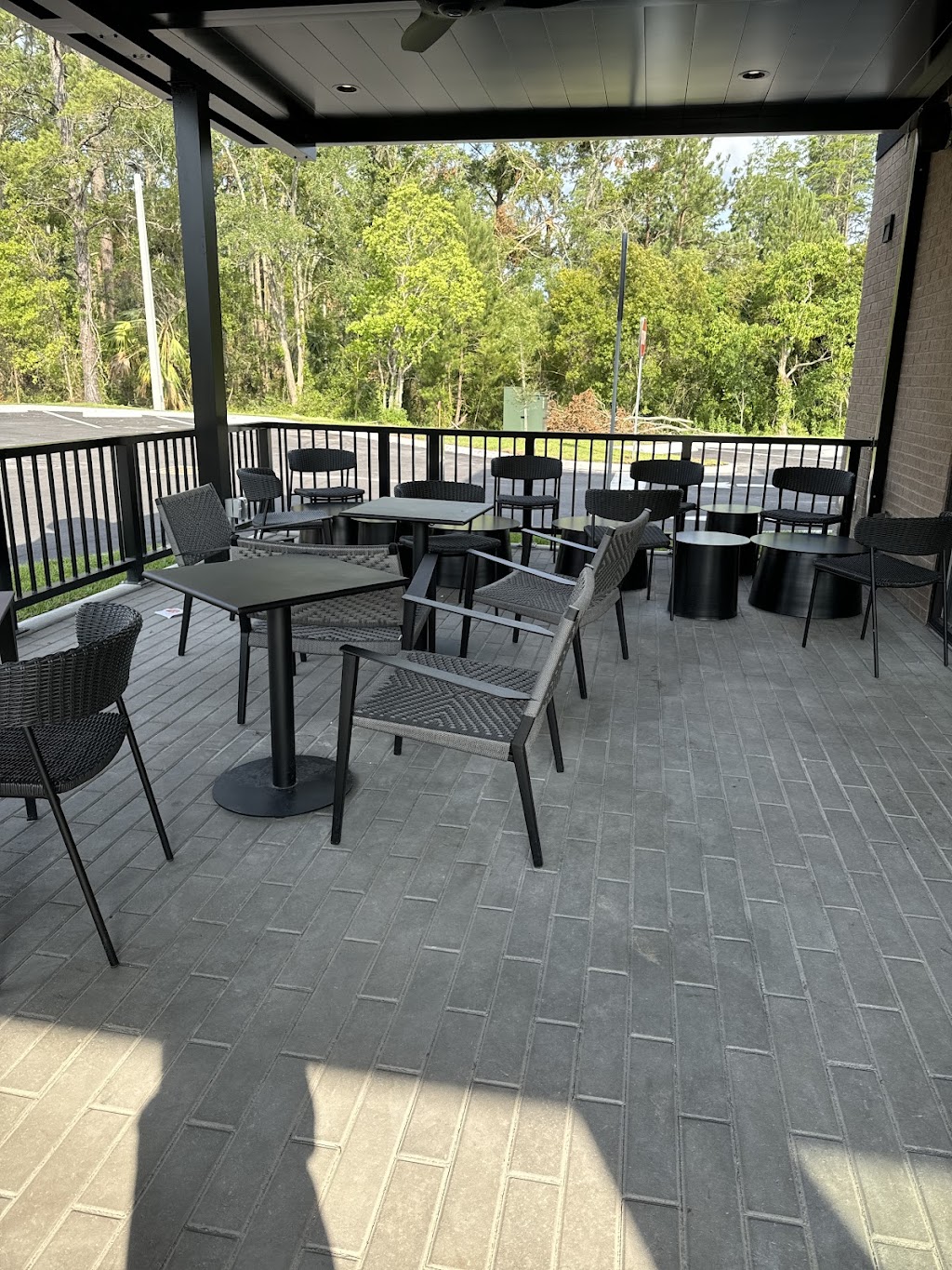 Starbucks | cafe | 6672 US-129, Live Oak, FL 32060, USA | 03330050449 OR +44 333 005 0449