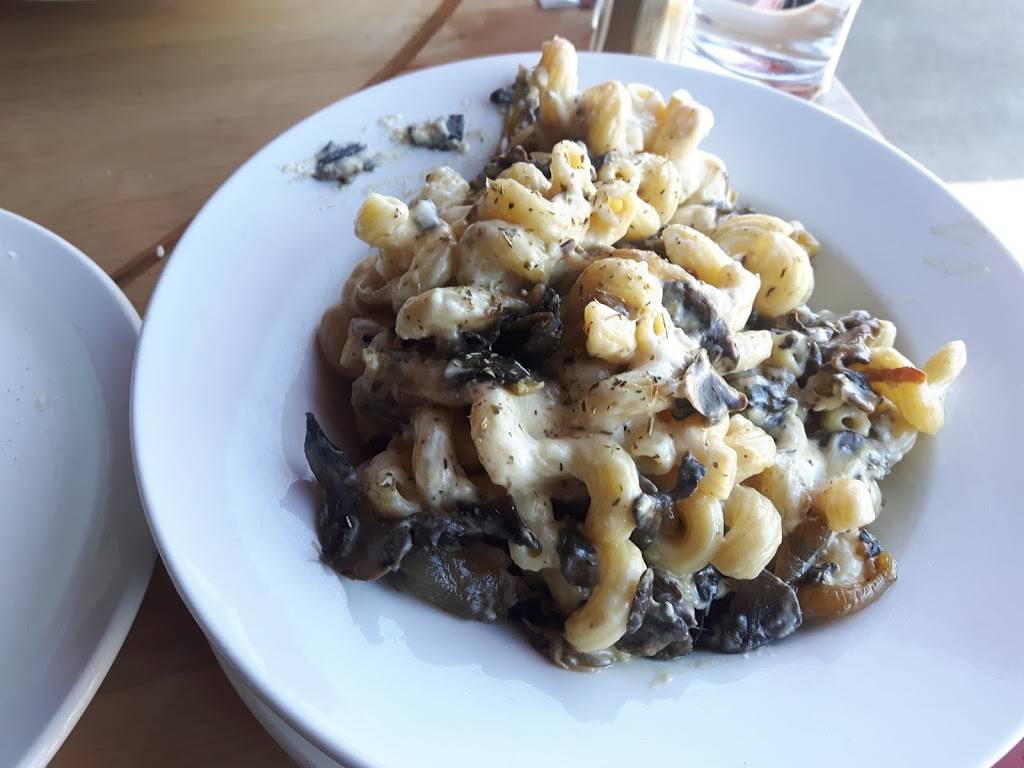 Le Foubrac | restaurant | 47 Boulevard Montclair, Gatineau, QC J8Y 2E8, Canada | 8192055400 OR +1 819-205-5400