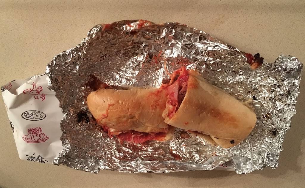 Claras Pizza and Subs | restaurant | 496 Indiana Ave, Mansfield, OH 44905, USA | 4195894611 OR +1 419-589-4611