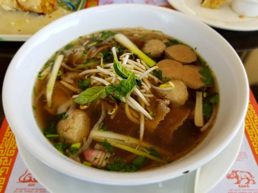 Bamboo Village Restaurant | restaurant | 737 W Main St, Anoka, MN 55303, USA | 7634320902 OR +1 763-432-0902