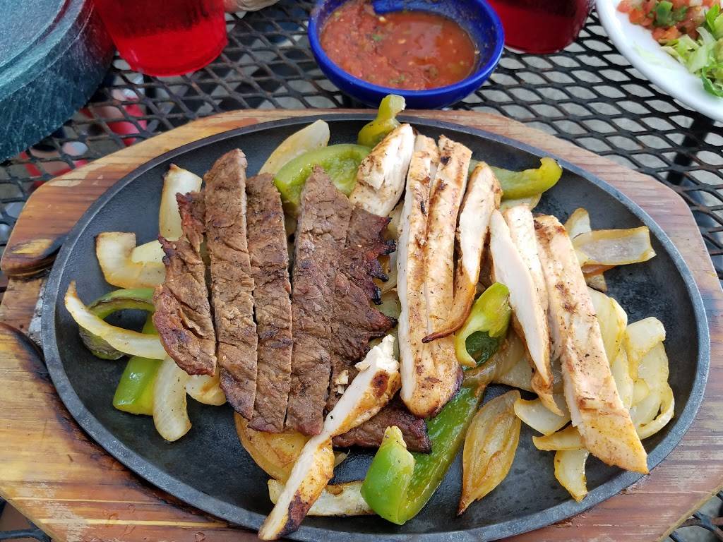 Nicos Cocina | restaurant | 3065 N Josey Ln #24, Carrollton, TX 75007, USA | 9723953663 OR +1 972-395-3663