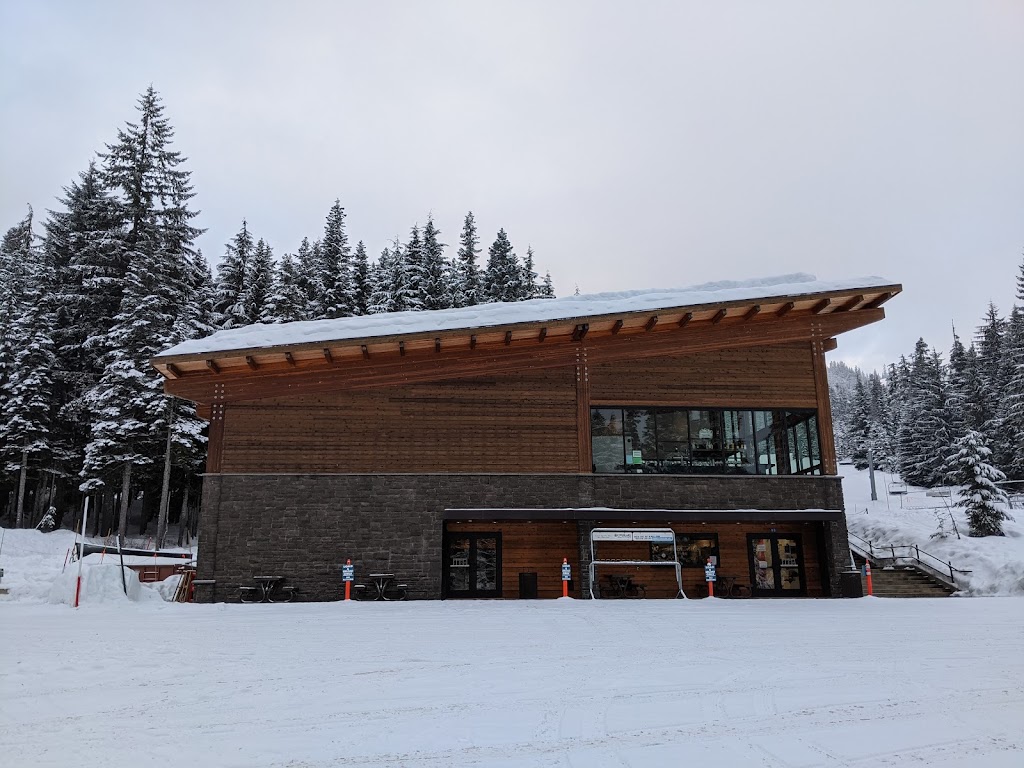 Silver Fir Lodge | restaurant | 80 Tanner Way, Snoqualmie Pass, WA 98068, USA | 4254347669 OR +1 425-434-7669