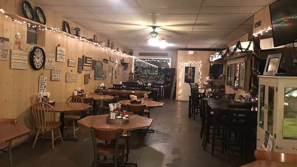 Off The Tracks Cafe | meal takeaway | 120 S Maple St, Dana, IN 47847, USA | 7656653016 OR +1 765-665-3016