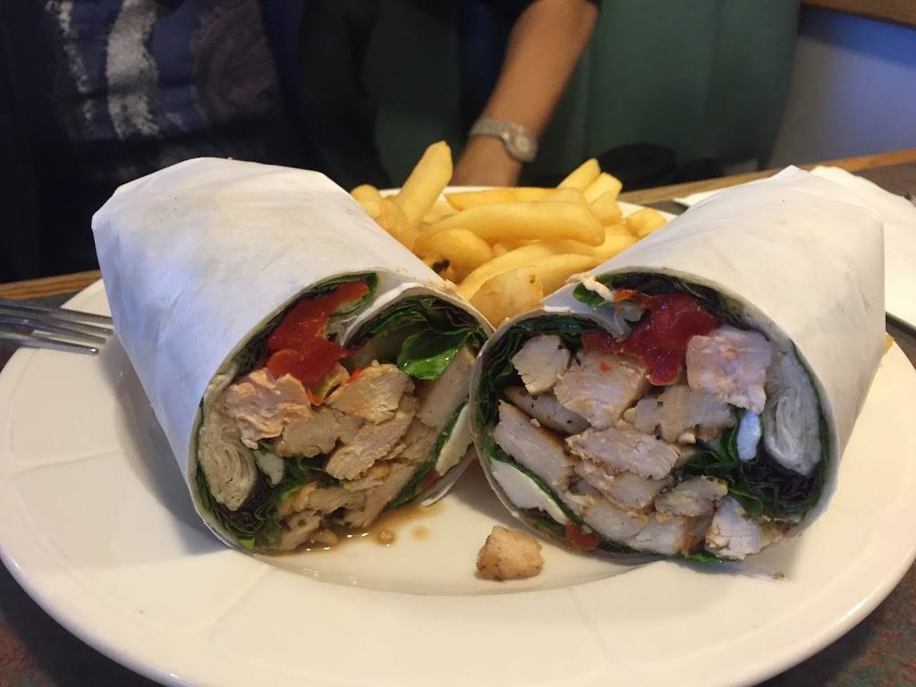 Sweet Hollow Diner | restaurant | 100 Broadhollow Rd, Melville, NY 11747, USA | 6315490768 OR +1 631-549-0768