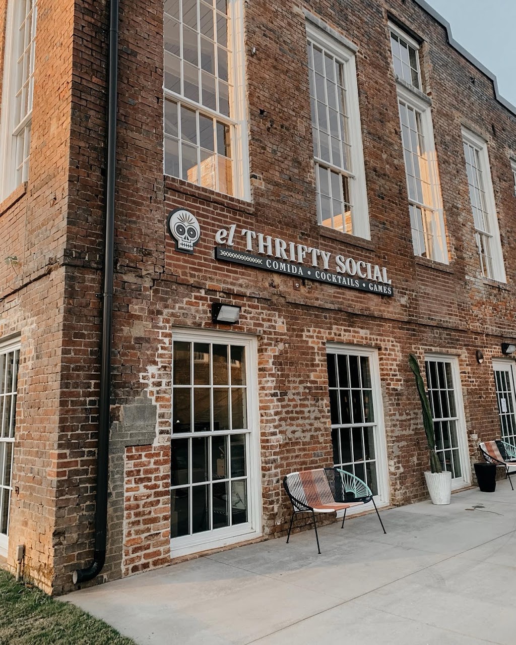 el Thrifty CLT | restaurant | 1115 N Brevard St Suite #100, Charlotte, NC 28206, USA | 9809497837 OR +1 980-949-7837