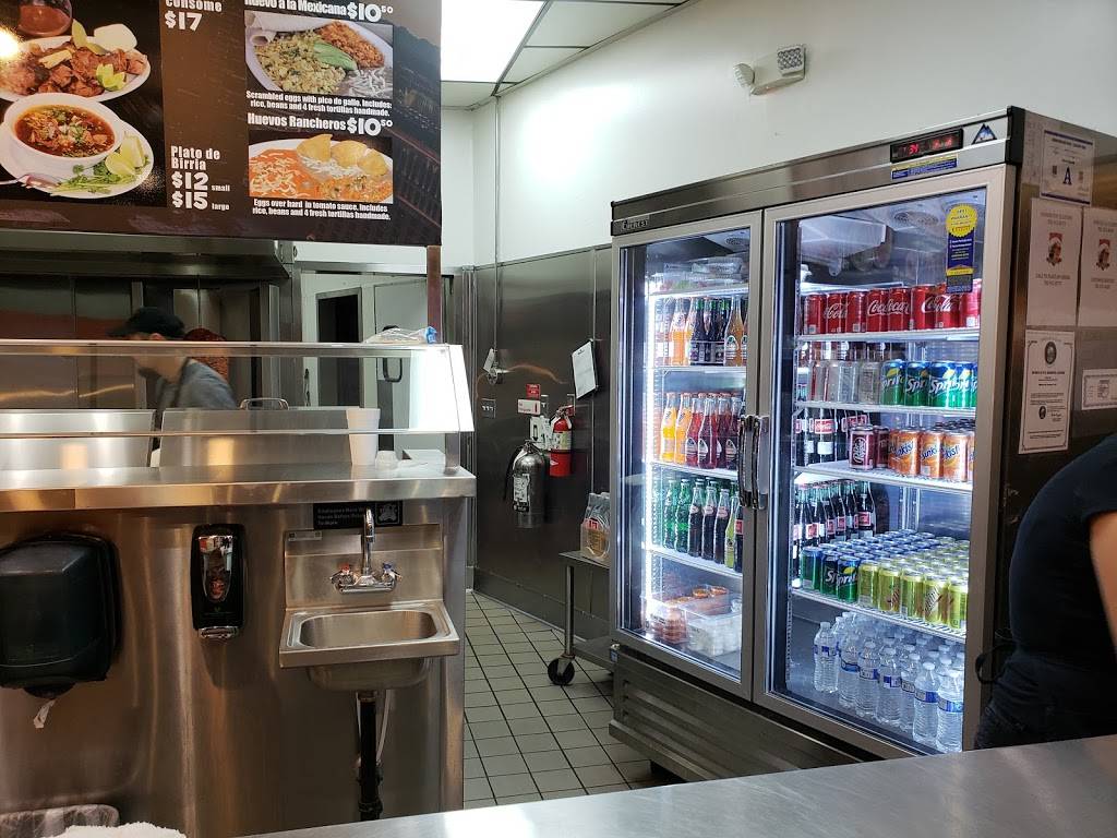 Taqueria El Buen Pastor | restaurant | 675A Mall Ring Cir, Henderson, NV 89014, USA | 7029120775 OR +1 702-912-0775