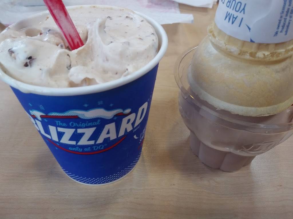 Dairy Queen Grill & Chill | restaurant | 9011 Cody Lee Rd, Fort Myers, FL 33912, USA | 2397681238 OR +1 239-768-1238