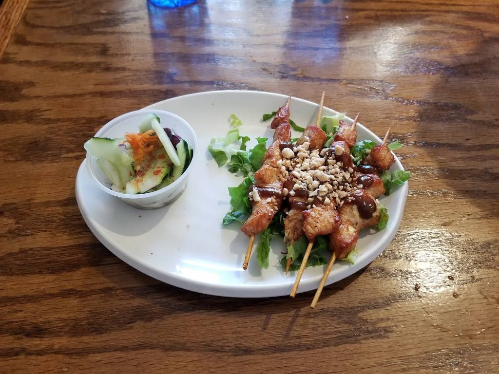 Pho DLite | restaurant | 8147 Baltimore Ave, College Park, MD 20740, USA | 3019825599 OR +1 301-982-5599