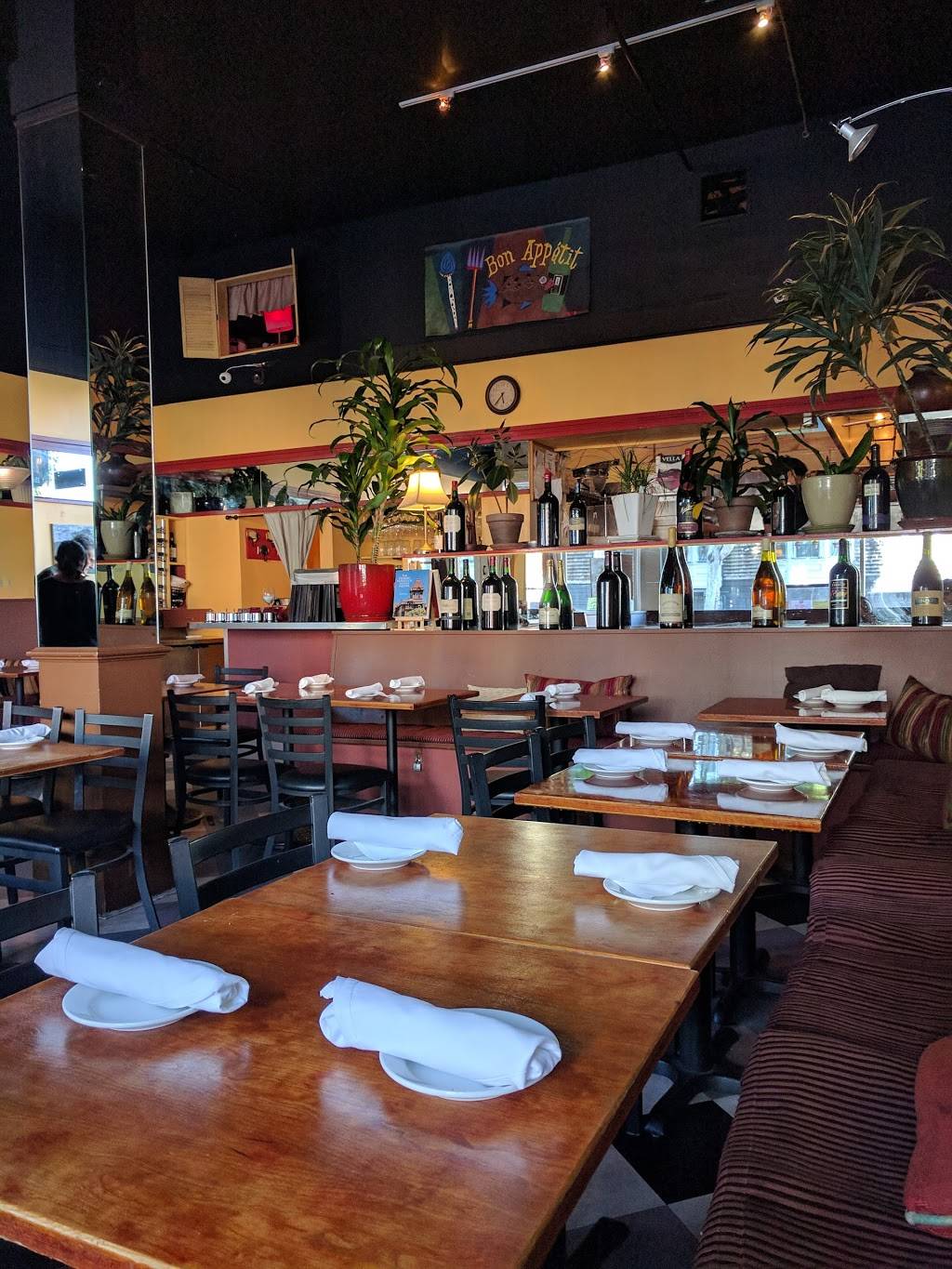 Alamo Square Seafood Grill | restaurant | 803 Fillmore St, San Francisco, CA 94117, USA | 4154402828 OR +1 415-440-2828