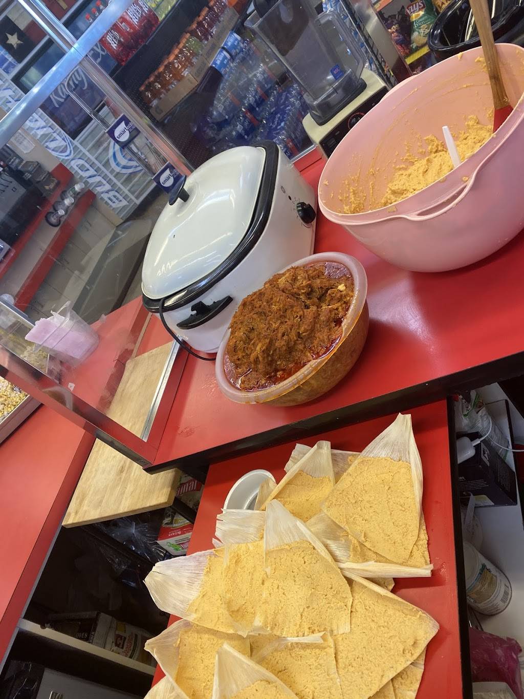 Momma Rosas Cocina | restaurant | 6597 Azle Ave, Lake Worth, TX 76135, USA | 8179052542 OR +1 817-905-2542