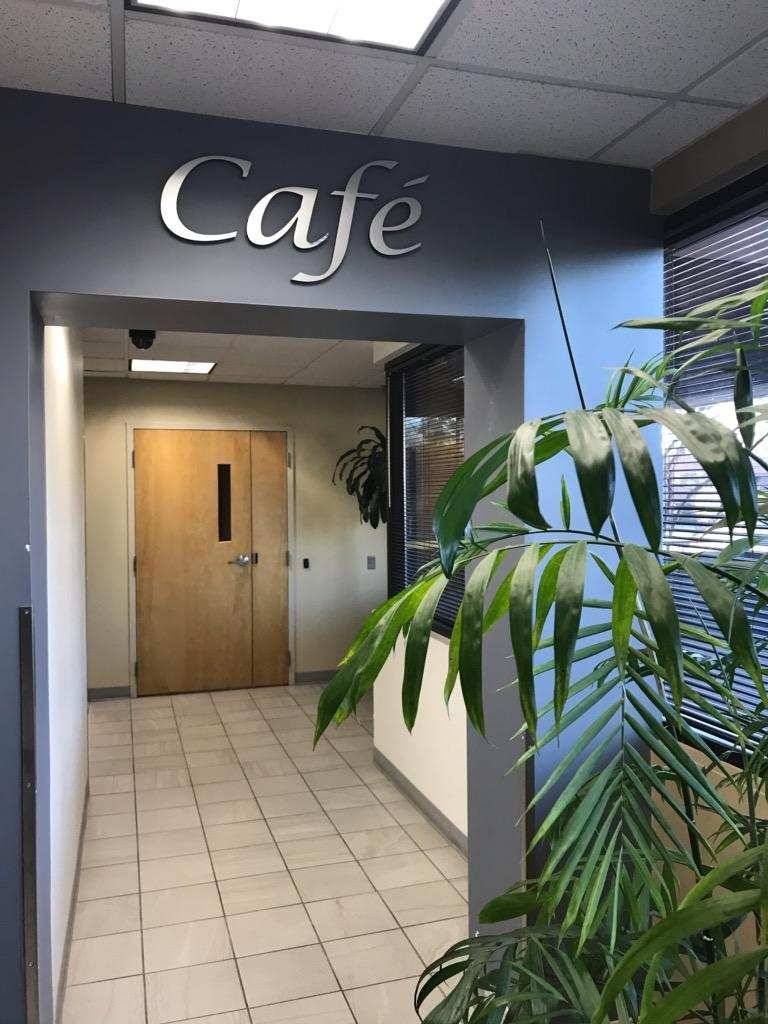 Lanay Cafe | restaurant | 2810 N Parham Rd, Richmond, VA 23294, USA | 8045277888 OR +1 804-527-7888