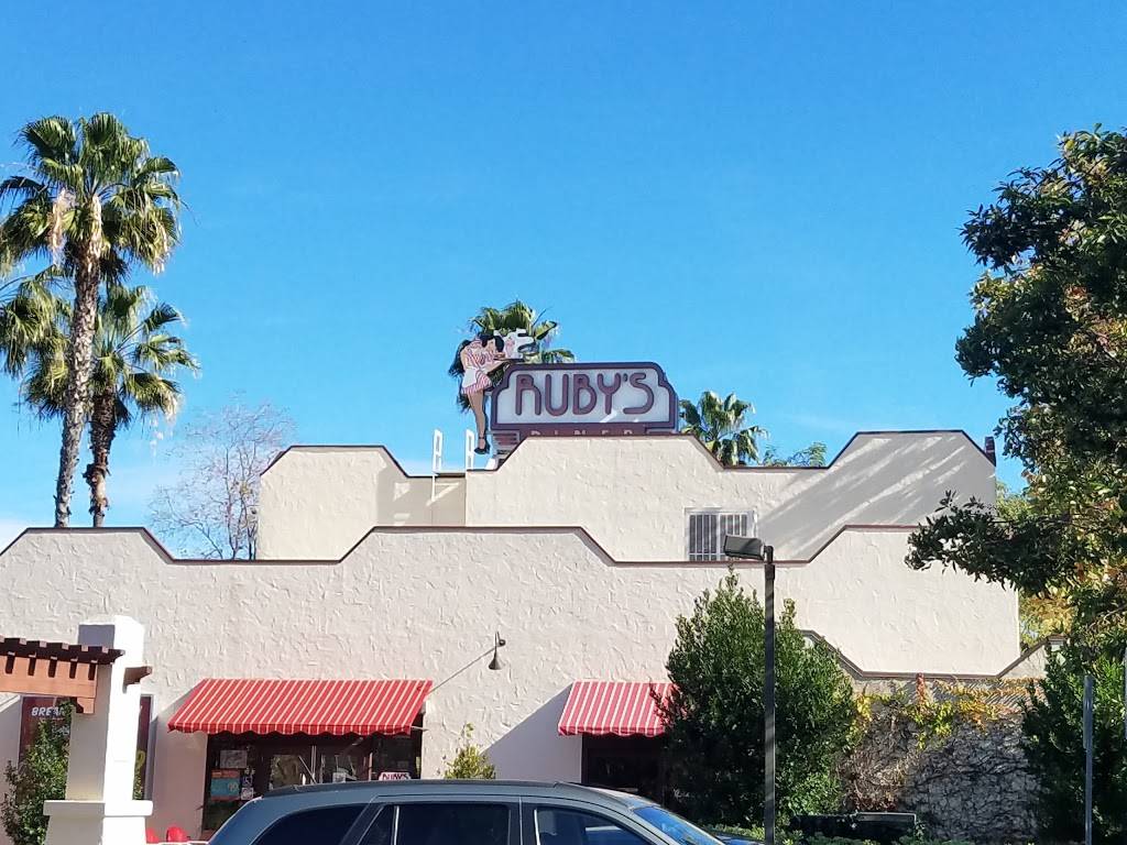 Rubys Diner | restaurant | 1128 W Lincoln Ave, Anaheim, CA 92805, USA | 7146357829 OR +1 714-635-7829