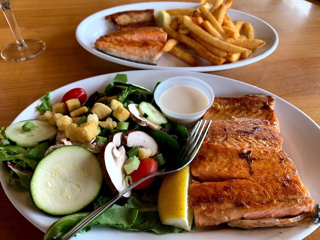 Crab Pot Seafood Market, Restaurant, And Lounge | restaurant | 1917 Pacific Ave, Long Beach, WA 98631, USA | 3606428870 OR +1 360-642-8870