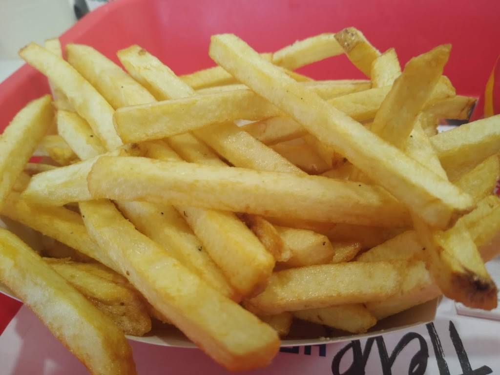 In-N-Out Burger | restaurant | 3156 N Recker Rd, Mesa, AZ 85215, USA | 8007861000 OR +1 800-786-1000